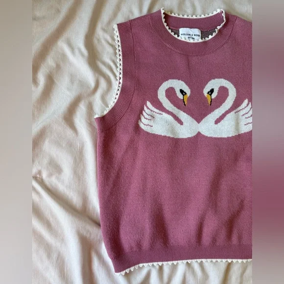Willow & Wind Pink Swan Knit Sweater Vest - Picture 3 of 7